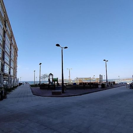 Apartamento En Foz. Primera Linea Playa Rapadoira エクステリア 写真